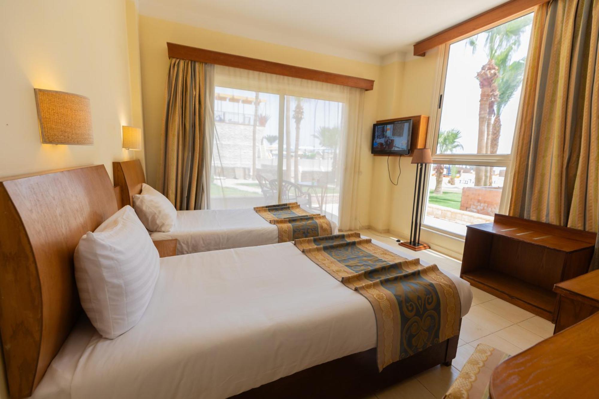 Empire Beach Aqua Park Hurghada Exterior photo